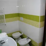 Insula Portus Oda ve Kahvaltı 3*